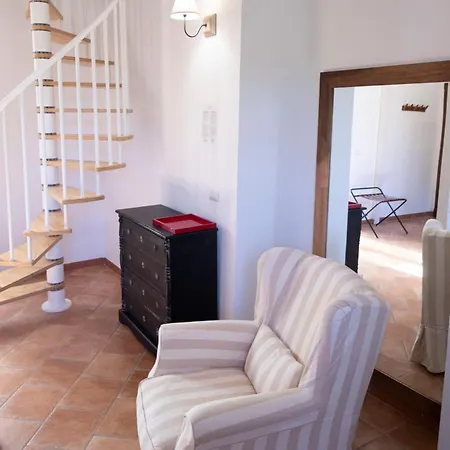 Agrumeta - Casa Guadei Con Wifi Biolago Balneabile E Minispa فيلة